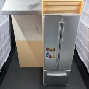 Rainbow High Doll House Kitchen Furniture Replacement Fridge And Backdrop